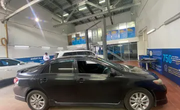 Toyota Corolla 2010 года за 4 000 000 тг. в Астана фото 4