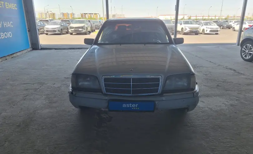 Mercedes-Benz C-Класс 1994 года за 600 000 тг. в Алматы фото 2