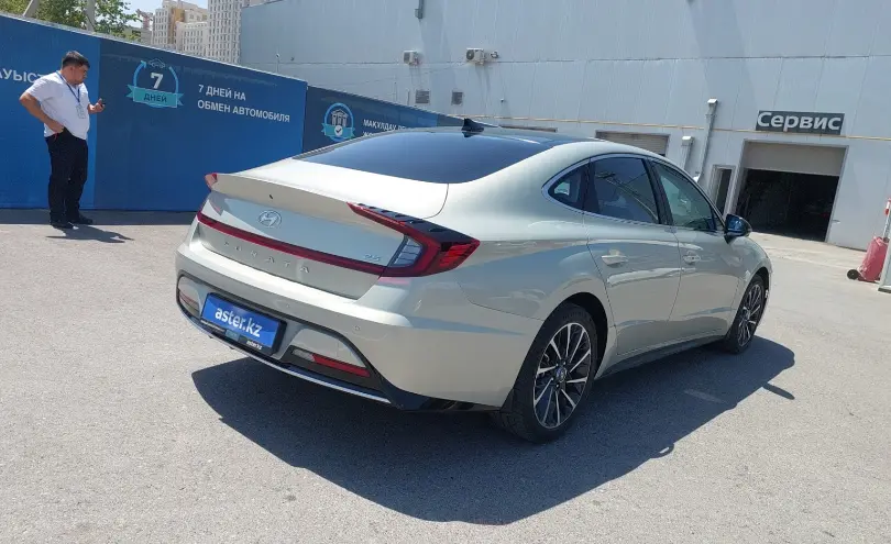 Hyundai Sonata 2022 года за 13 500 000 тг. в Шымкент фото 3