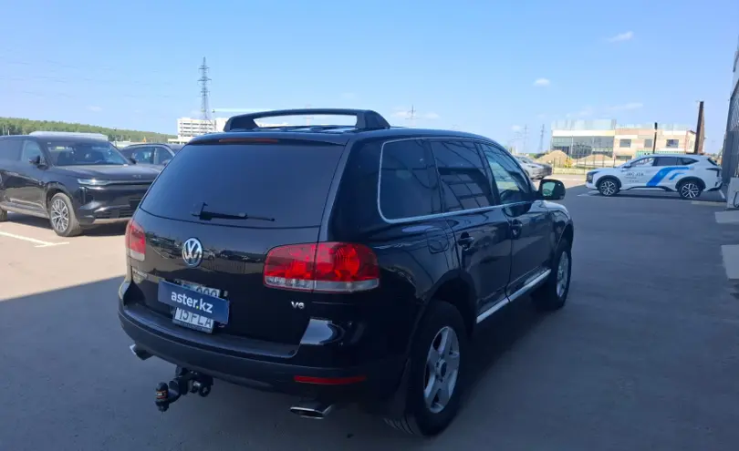 Volkswagen Touareg 2004 года за 5 500 000 тг. в Петропавловск фото 5