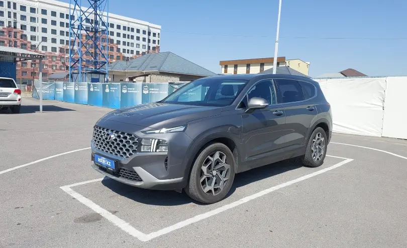 Hyundai Santa Fe 2021 года за 13 000 000 тг. в Шымкент