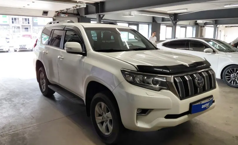 Toyota Land Cruiser Prado 2022 года за 24 000 000 тг. в Астана фото 2