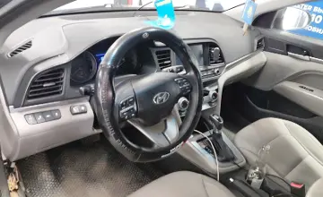 Hyundai Elantra 2018 года за 7 200 000 тг. в Астана фото 5