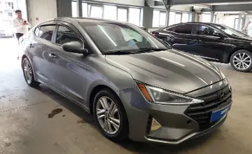 Hyundai Elantra 2018 года за 7 200 000 тг. в Астана фото 2