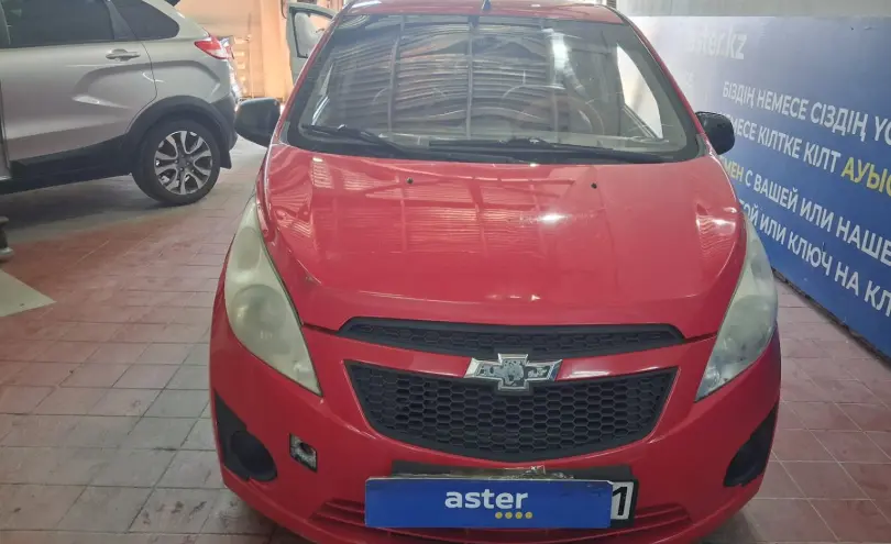 Chevrolet Spark 2013 года за 3 000 000 тг. в Астана фото 2