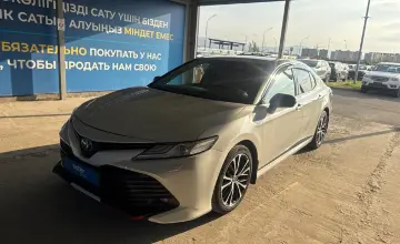 Toyota Camry 2020 года за 12 500 000 тг. в Алматы фото 1