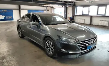 Hyundai Sonata 2020 года за 10 000 000 тг. в Астана фото 2