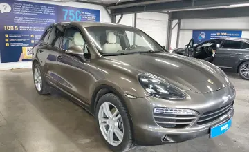 Porsche Cayenne 2014 года за 10 000 000 тг. в Астана фото 2