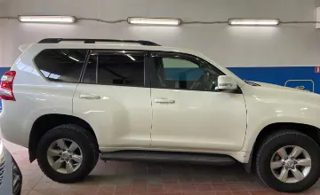 Toyota Land Cruiser Prado 2014 года за 24 000 000 тг. в Астана фото 4