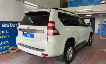 Toyota Land Cruiser Prado 2014 года за 24 000 000 тг. в Астана