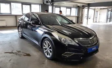 Hyundai Grandeur 2015 года за 8 200 000 тг. в Астана фото 2
