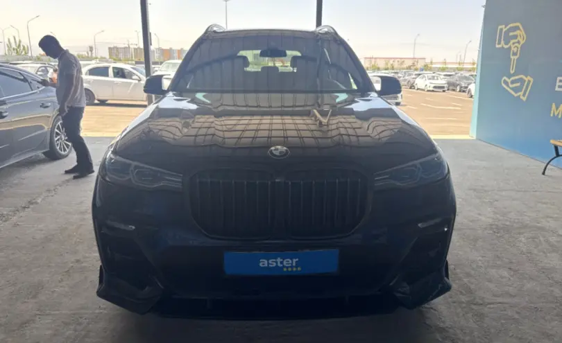 BMW X7 2022 года за 50 000 000 тг. в Алматы фото 2