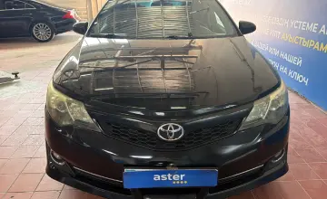 Toyota Camry 2014 года за 8 000 000 тг. в Астана фото 2