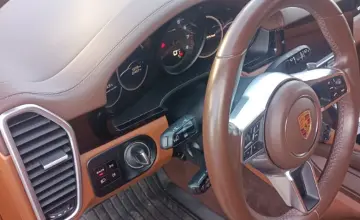 Porsche Cayenne 2020 года за 32 000 000 тг. в Алматы фото 5