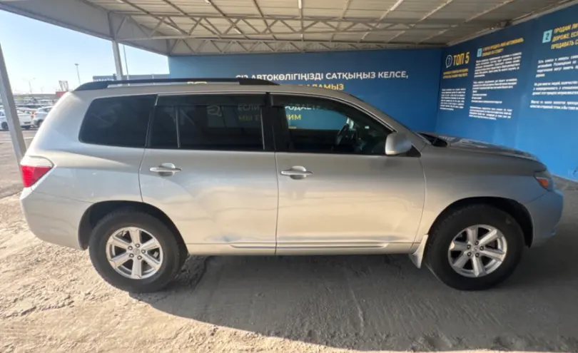 Toyota Highlander 2010 года за 8 500 000 тг. в Алматы фото 4