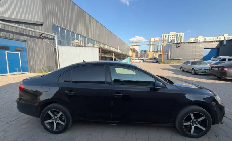 Volkswagen Jetta 2015 года за 5 000 000 тг. в Караганда фото 4
