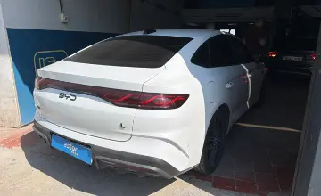 BYD Qin 2025 года за 9 400 000 тг. в Астана