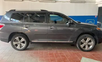 Toyota Highlander 2012 года за 11 000 000 тг. в Астана фото 4