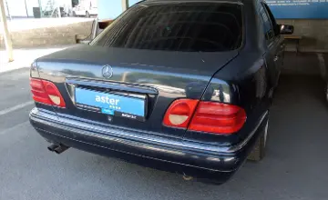 Mercedes-Benz E-Класс 1997 года за 2 000 000 тг. в Алматы