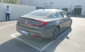 Hyundai Sonata 2020 года за 11 000 000 тг. в Шымкент фото 3