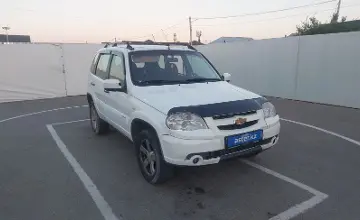 Chevrolet Niva 2013 года за 1 800 000 тг. в Шымкент фото 2