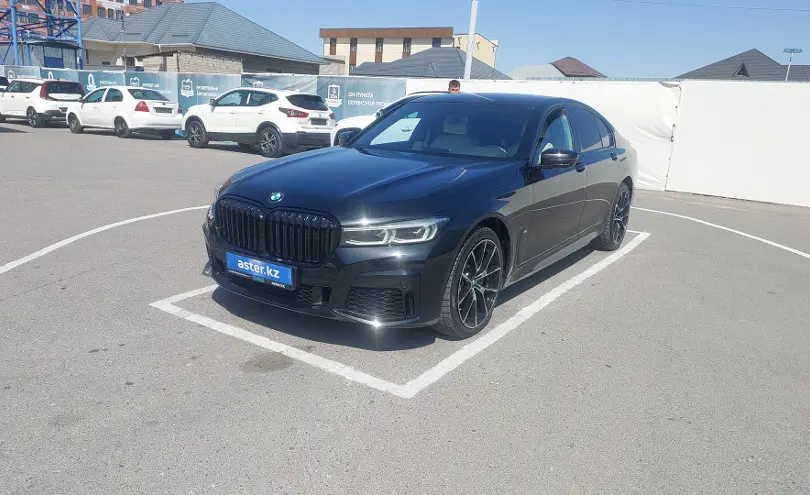 BMW 7 серии 2019 года за 34 000 000 тг. в Шымкент
