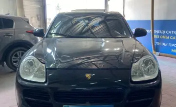 Porsche Cayenne 2006 года за 4 000 000 тг. в Астана фото 2