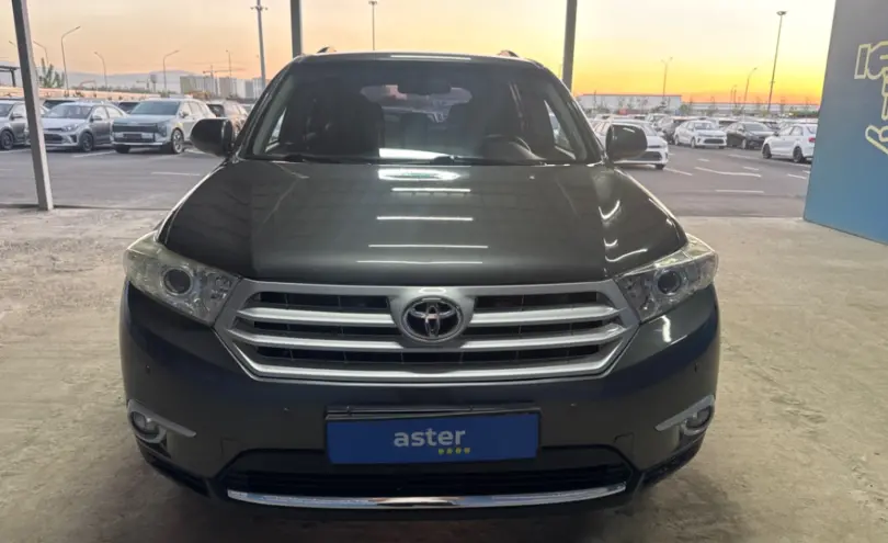 Toyota Highlander 2011 года за 12 000 000 тг. в Алматы фото 2