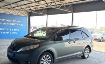 Toyota Sienna 2014 года за 11 500 000 тг. в Алматы фото 1