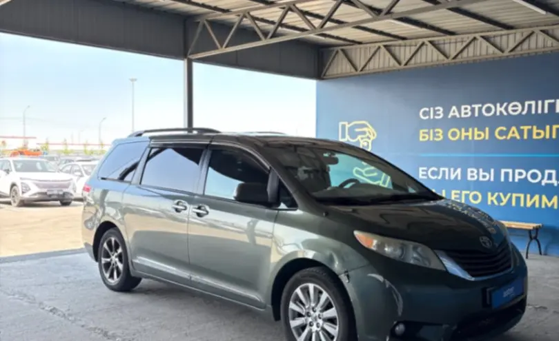 Toyota Sienna 2014 года за 11 500 000 тг. в Алматы фото 3