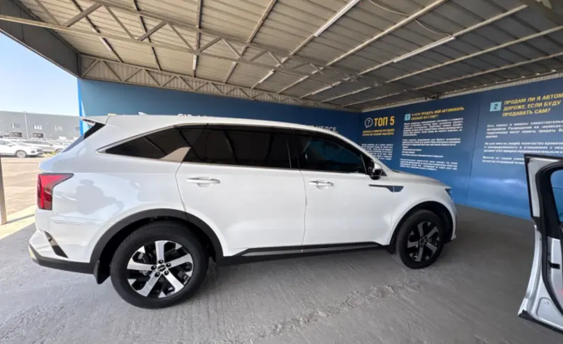 Kia Sorento 2023 года за 13 500 000 тг. в Алматы фото 4