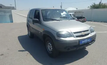 Chevrolet Niva 2014 года за 2 500 000 тг. в Шымкент фото 2