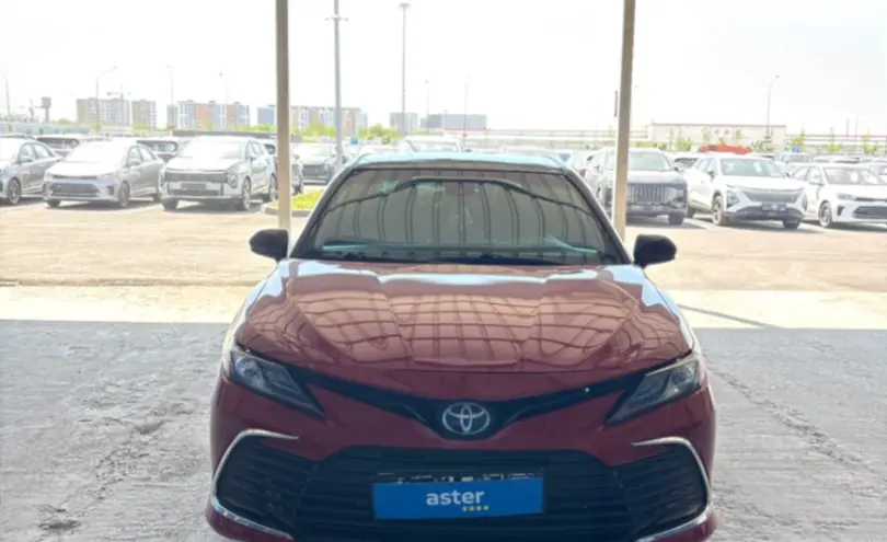 Toyota Camry 2021 года за 9 500 000 тг. в Алматы фото 2