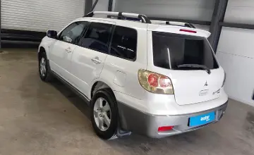 Mitsubishi Outlander 2004 года за 5 000 000 тг. в Астана фото 4