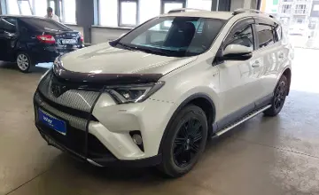 Toyota RAV4 2018 года за 10 500 000 тг. в Астана фото 1