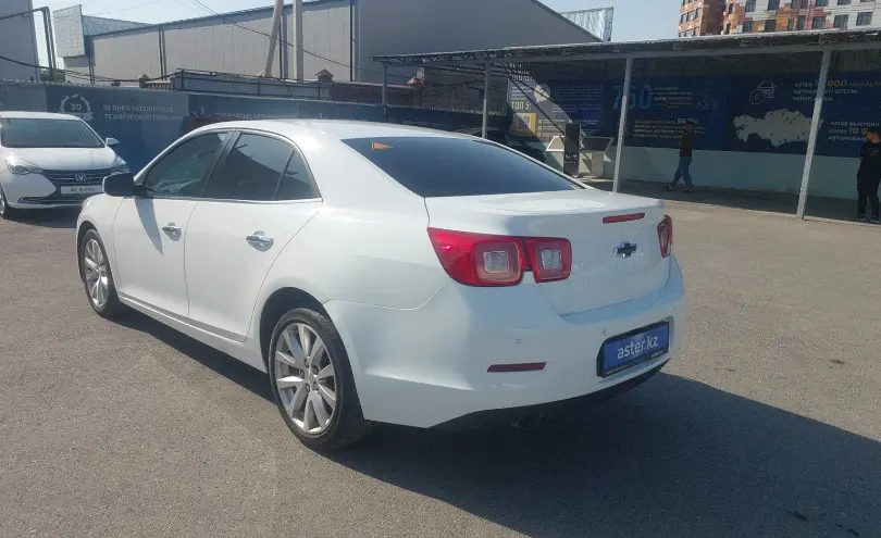 Chevrolet Malibu 2014 года за 5 500 000 тг. в Шымкент фото 4