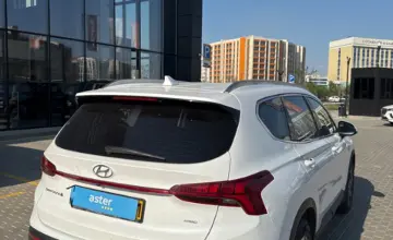 Hyundai Santa Fe 2021 года за 12 000 000 тг. в Астана