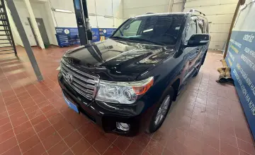 Toyota Land Cruiser 2014 года за 24 500 000 тг. в Астана фото 1