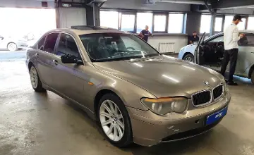 BMW 7 серии 2002 года за 3 000 000 тг. в Астана фото 2