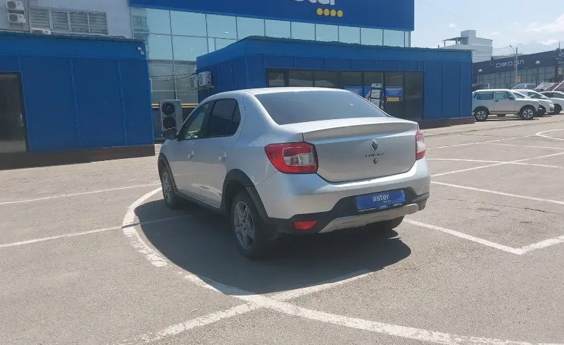Renault Logan 2019 года за 4 500 000 тг. в Алматы фото 4