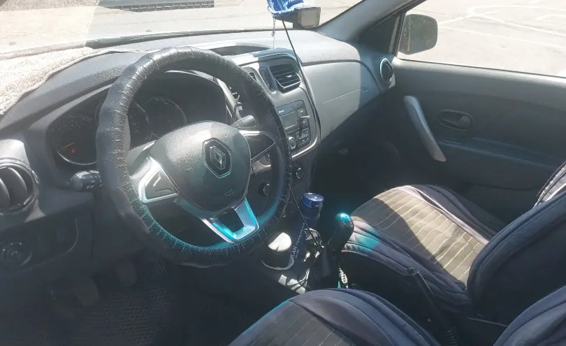 Renault Logan 2019 года за 4 500 000 тг. в Алматы фото 5