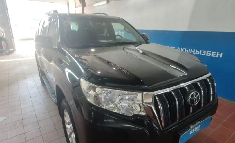 Toyota Land Cruiser Prado 2018 года за 23 000 000 тг. в Астана фото 3