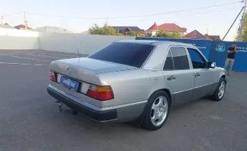 Mercedes-Benz W124 1992 года за 2 300 000 тг. в Шымкент фото 3