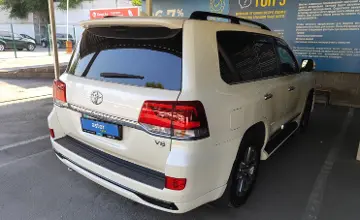 Toyota Land Cruiser 2015 года за 31 500 000 тг. в Алматы
