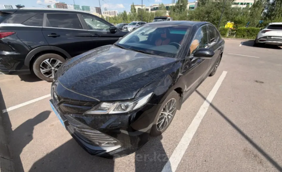 Toyota Camry 2019 года за 14 500 000 тг. в Астана