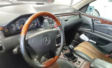 Mercedes-Benz E-Класс 1998 года за 2 200 000 тг. в Астана фото 5
