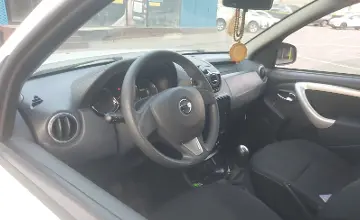 Nissan Terrano 2019 года за 5 000 000 тг. в Алматы фото 5