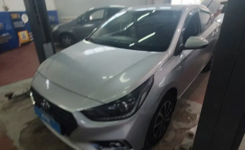 Hyundai Accent 2019 года за 5 600 000 тг. в Астана