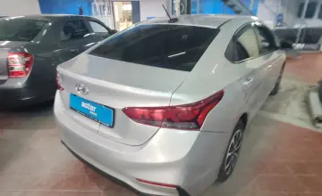Hyundai Accent 2019 года за 5 600 000 тг. в Астана