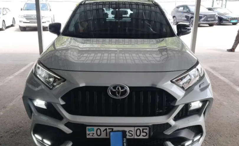 Toyota RAV4 2022 года за 19 700 000 тг. в Алматы фото 2
